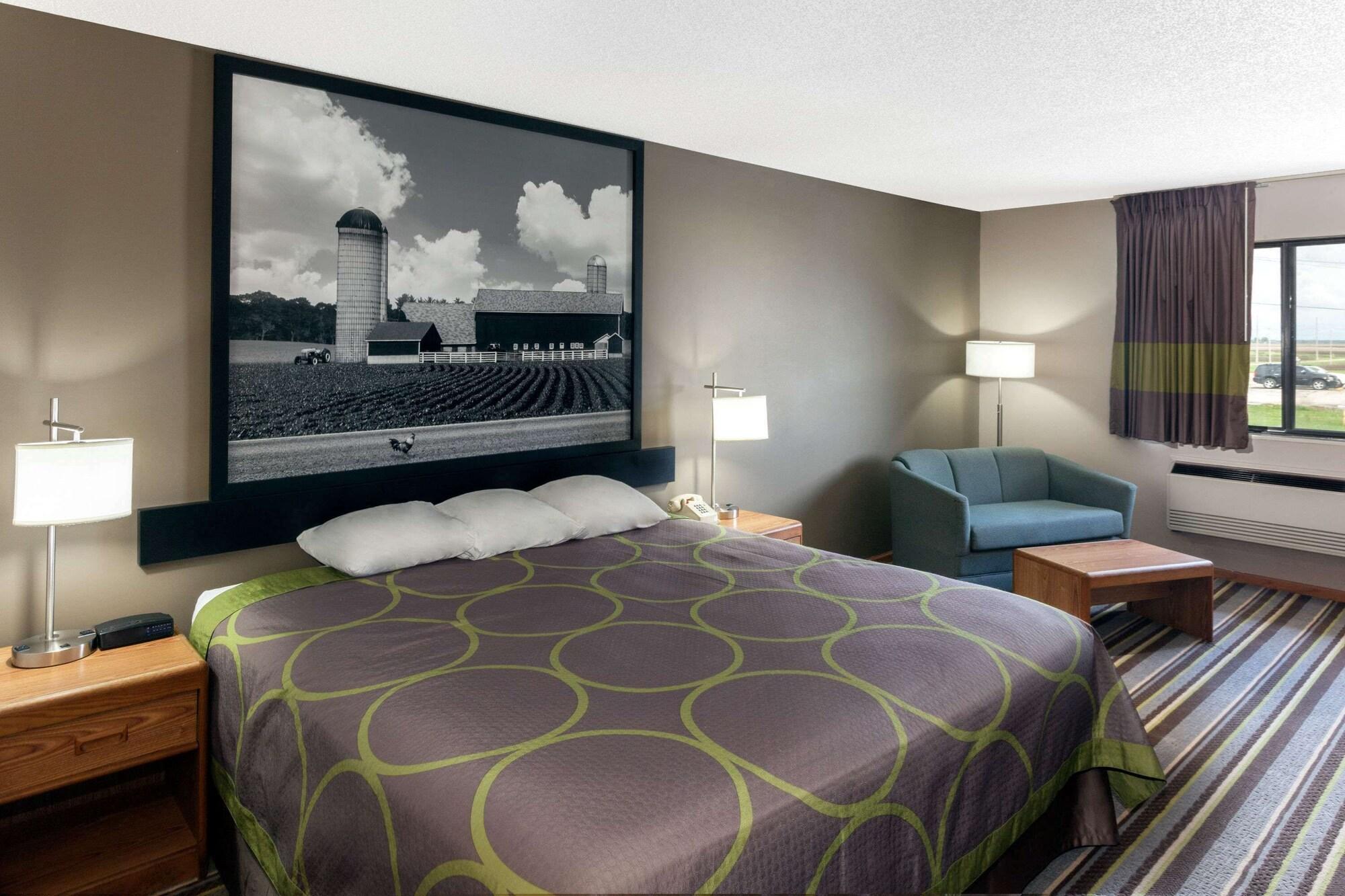 Super 8 By Wyndham Gilman Hotel Ngoại thất bức ảnh