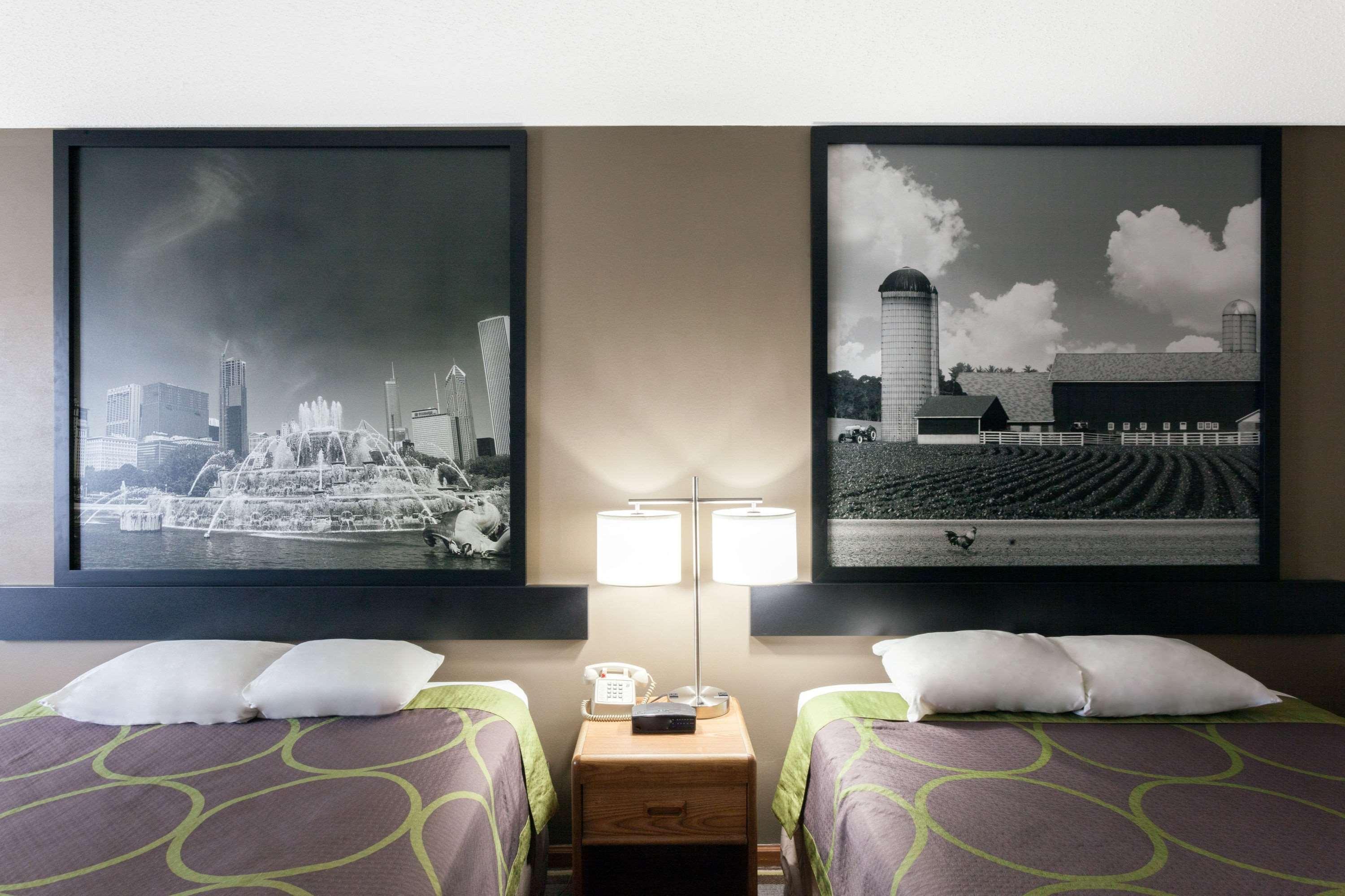 Super 8 By Wyndham Gilman Hotel Ngoại thất bức ảnh